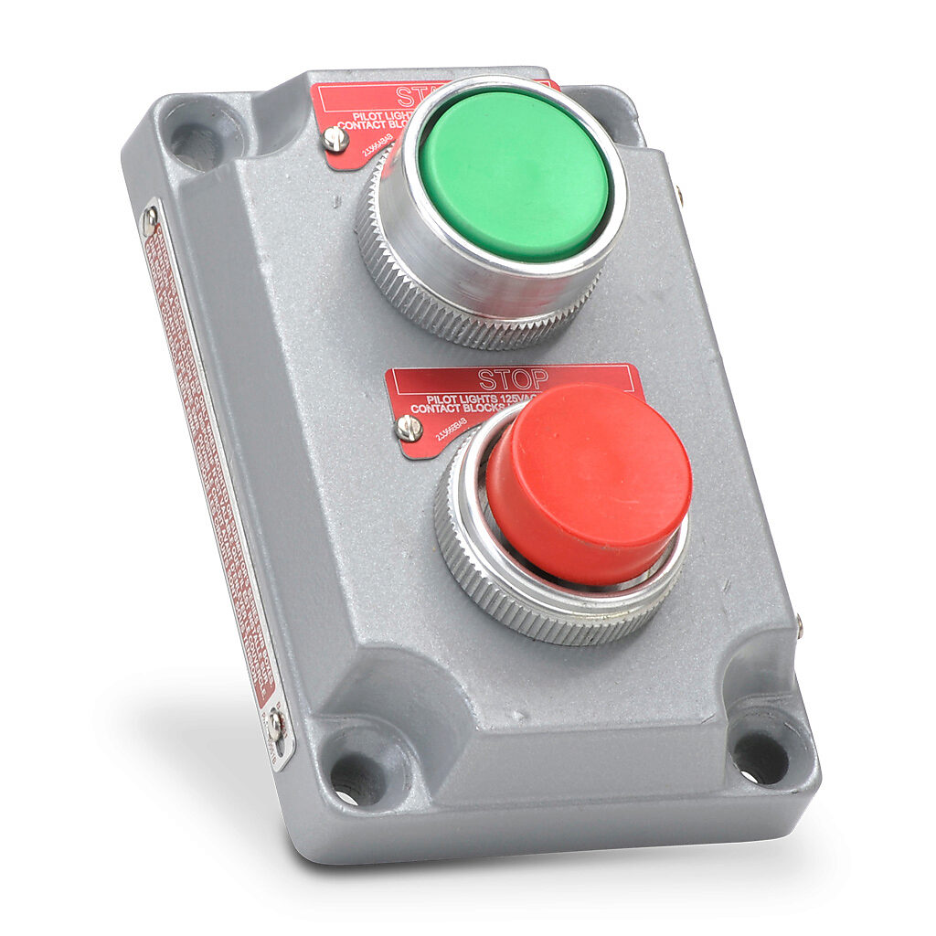 XCS-0B4 - Killark control station cover assembly, hazardous location rated, two pushbuttons, red/green, momentary, (1) N.O. and (1) N.C. contact(s), legend plate marking "START / STOP".