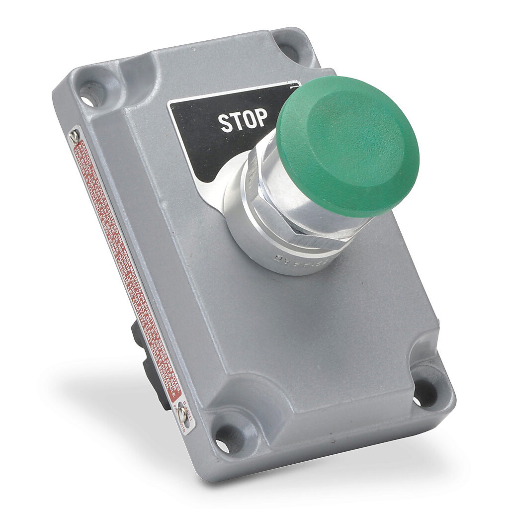 XCS-0MMG3 - Killark control station cover assembly, hazardous location rated, (1) pushbutton, mushroom, green, push-pull, (1) N.O./(1) N.C. contact(s), (3) two-sided legend plate(s), legend plate marking "START, STOP / EMERGENCY STOP, RESET / blan...