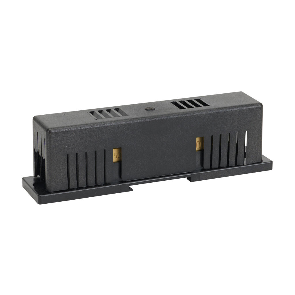 YN01-06505WL2000ST - Sifam Tinsley B4 DC current shunt, 0-20A, M5 terminal stud input connection, M4 screw output connection, 0-50mV output, panel or DIN rail mount.