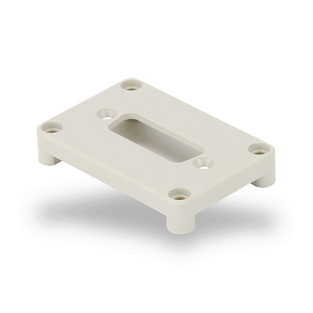 ZP-MC6B-2-1XDB15 - ZIPport insert plate, (1) 15-pin D-sub connector cutout(s), thermoplastic, RAL 7044 gray. For use with ZIPport size 6B connector housing.
