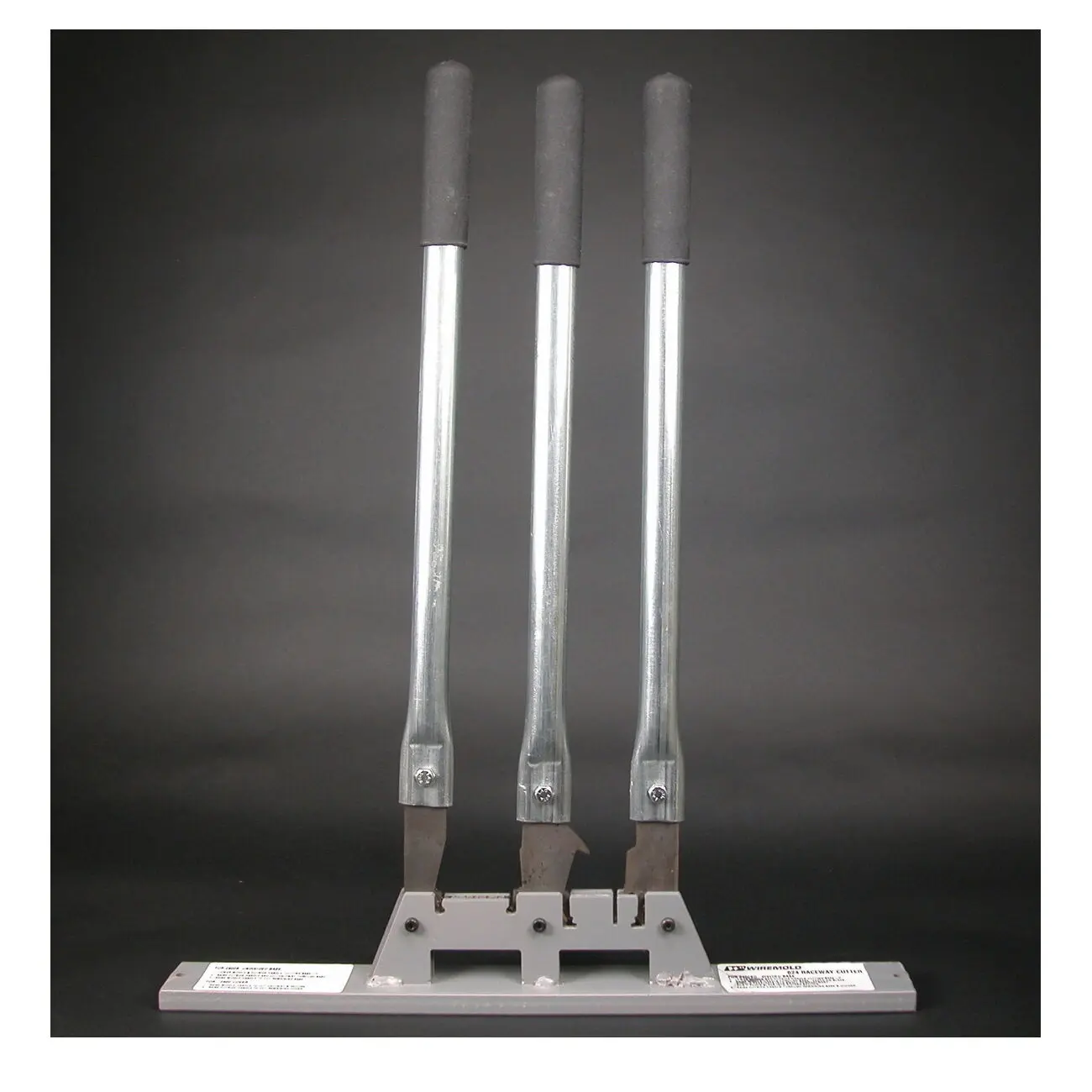 Wiremold 624 Base and Cover Cutter, For Use With 2400, 2400D 600 V AC 2-Channel Raceway System, Steel, Fog White/Ivory