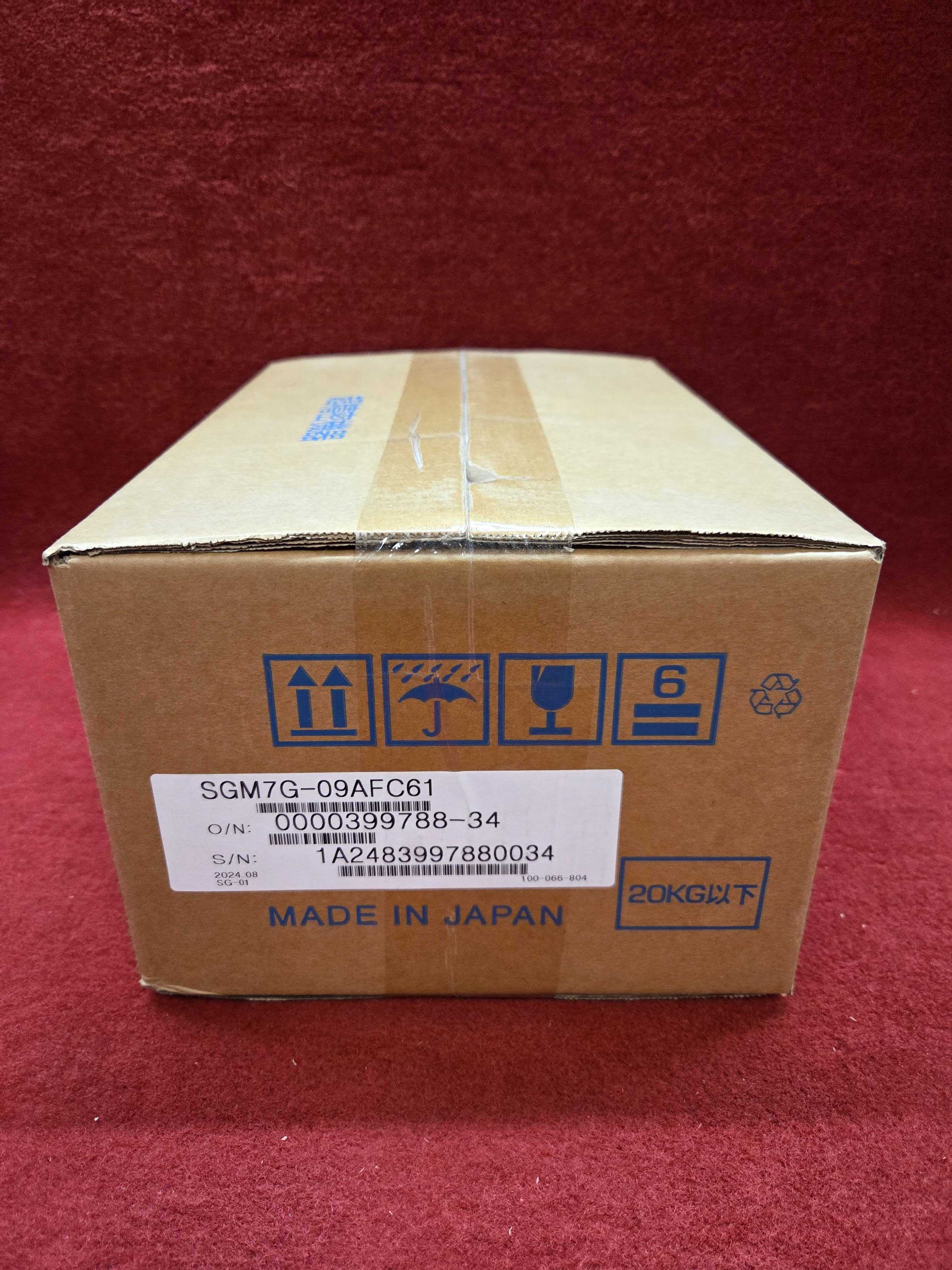 Yaskawa SGM7G-09AFC61