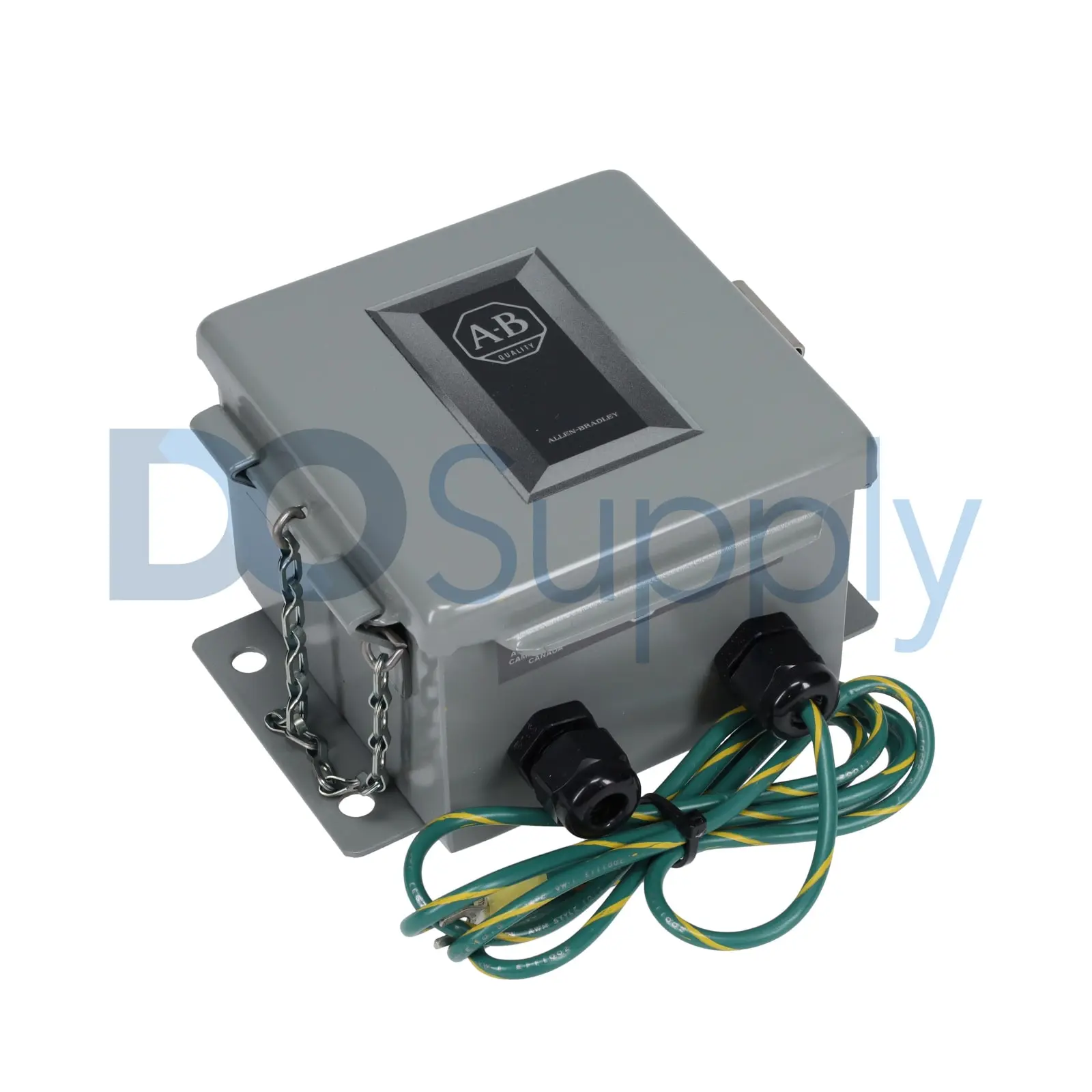 Allen-Bradley 1770-SC Data Hwy Station Connector provides the physical interface for connecting PLC-2 or PLC-5 programmable controllers to the Data Hi