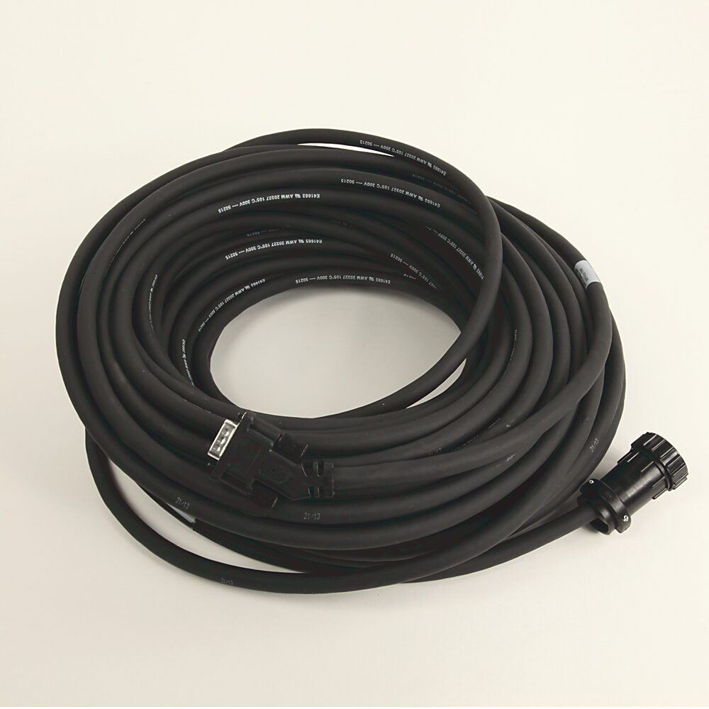 Allen-Bradley TL-Series 30 m Length Feedback Cable 2090-CFBM6DD-CCAA30