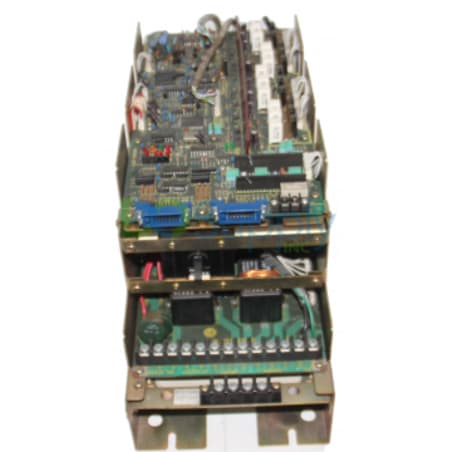 Allen-Bradley 8520-AA6 Bulletin 8520 servo amplifier provides the power stage for driving servo motors in precise motion control applications. It inte