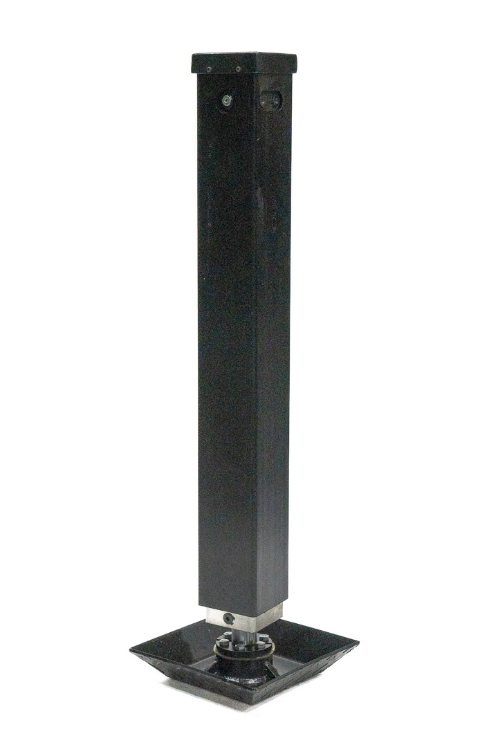 Chief 13K Hydraulic Trailer Jack: 3000 PSI, 25.5" Stroke, 35.76" Retract, Articulating Foot