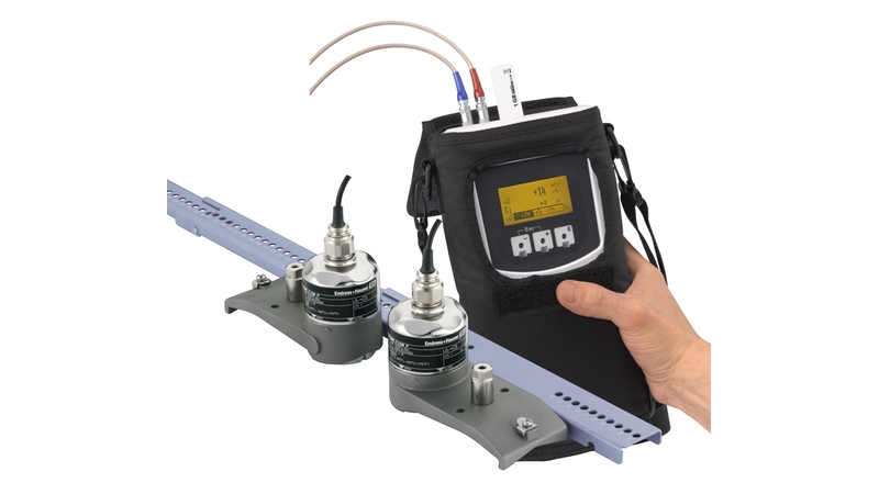 Proline Prosonic Flow 93Tultrasonic flowmeter