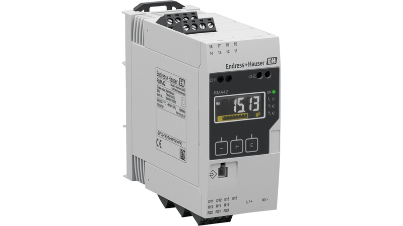 RMA42 process transmitter with control unit