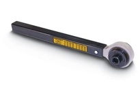 Enerpac E291 torque multiplier bar rated for 1000 ft-lbs. Designed for use with Enerpac hydraulic torque wrenches to increase torque output or provide