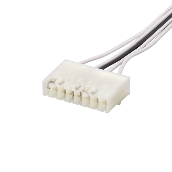 Connection cable with contact housing - EC9207