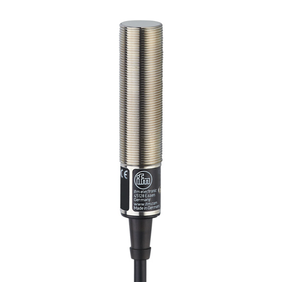 IFM Inductive sensor - IG0328