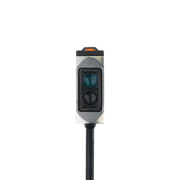 Diffuse reflection sensor - O6T300
