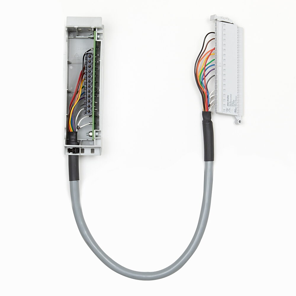 Allen-Bradley 1492-CM1746-M06 - Automation Components