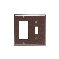 Leviton 80405 - Combination Wallplates