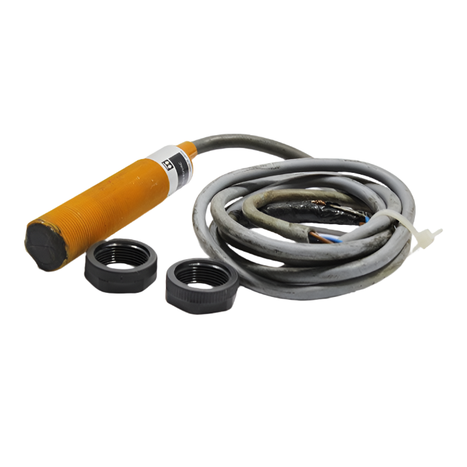 Omron E3F-R2Z2 | Omron Retroreflective Photoelectric Sensor 2m Range