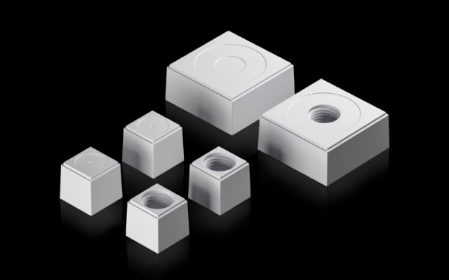 Sealing insert for plastic gland plate, modular and sealing frame, modular