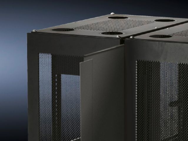 Solid partition wall with cable management for TS, TS IT