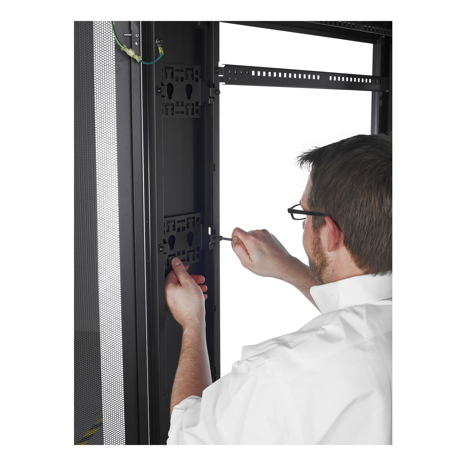 AR824002 - APC NetShelter Cable Management, Vertical Cable Manager, Accessory Bracket, Set of 2, Black, 109 x 183 x 30 mm