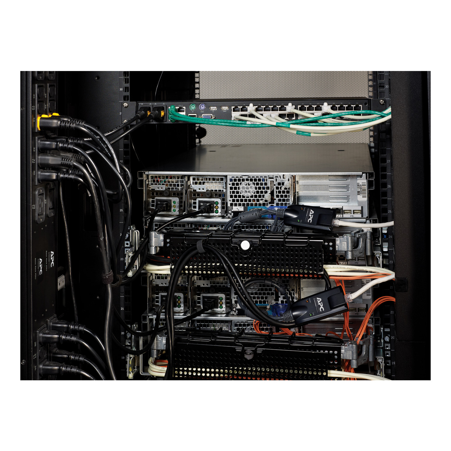 KVM0216A - APC KVM 2G, Enterprise Analog, 2 Local Users, 16 ports with Virtual Media