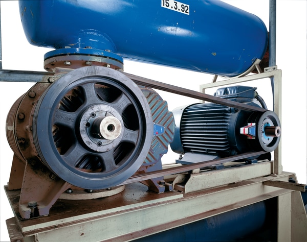 TKBA 40 Belt alignment, pulley groove