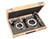 Starrett S770BXTFZ 770 Series electronic internal micrometer set with 3-point contact for bore measurement, covering a 2-4" (50-100mm) range. Built-in