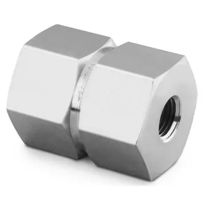 Swagelok Stainless Steel Pipe Fitting, Hex Reducing Coupling, 1 in. Female NPT x 3/4 in. Female NPT
