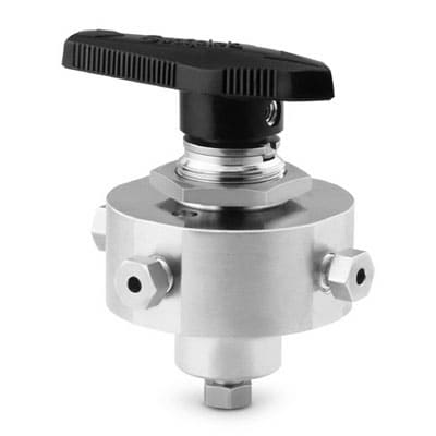 Swagelok Stainless Steel 1-Piece 40 Series 5-Way Ball Valve, 0.07 Cv, 1/8 in. Female Swagelok Tube Fitting