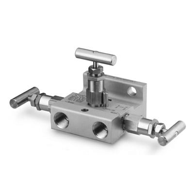 Swagelok Stainless Steel 3-Valve Instrument Manifold, 1/2 in. Female NPT x Flange (MSS), Ball Tip