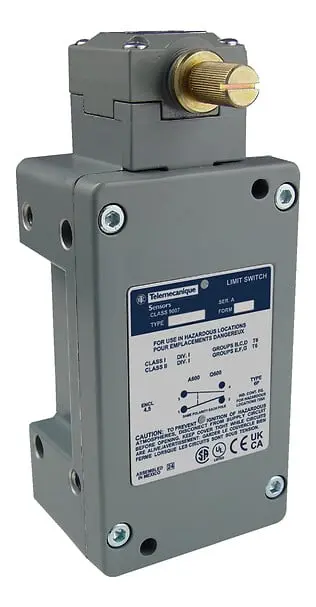 Telemecanique 9007CR53N2 — Limit switch, 9007, 600 V 10amp c +options