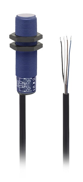Telemecanique SM606A67400 — Hyde Park, Ultrasonic sensor, analog, voltage (V), 18 mm barrel, 15 24 V DC