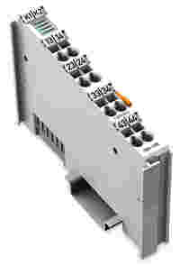 4-channel relay output; AC 250 V; 2.0 A; Potential-free; 4 make contacts