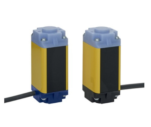 Schmersal 103013532 - Safety Interlock Door Switches